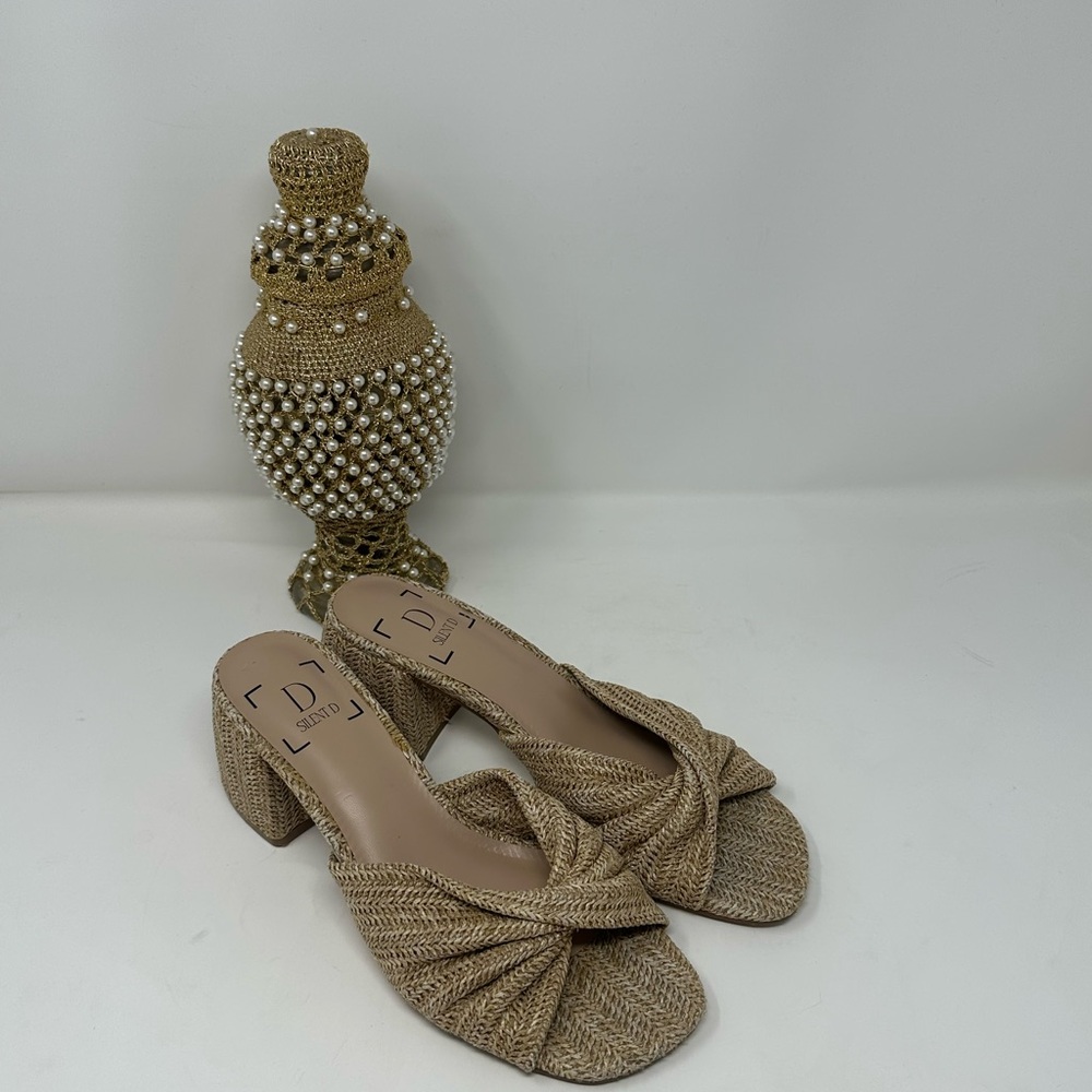 Silent D Chic Tan Raffia Block Heel Sandals